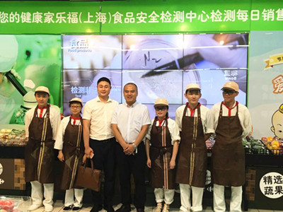 情系毕业生 上海新东方校长亲访家乐福