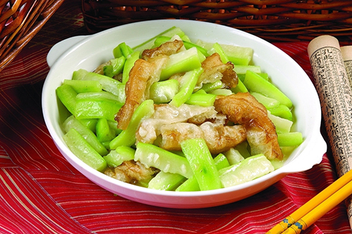 老油条炒丝瓜 500.jpg