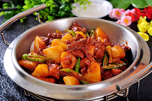 土豆炖牛肉 500.jpg